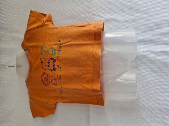 Ensemble garçon (T-shirt + short) 3 mois Sans marque Orange Kaki - photo numéro 3