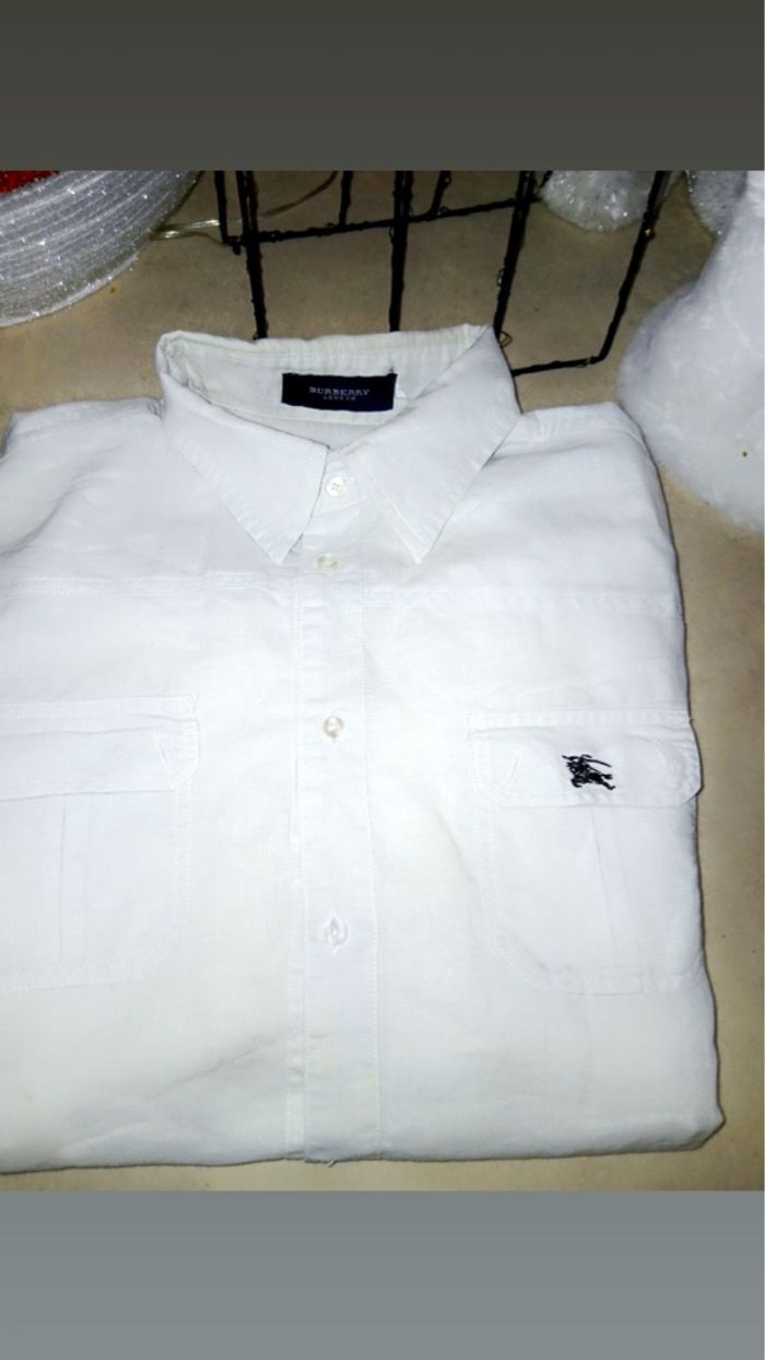 Superbe chemise burberry taille L totalement neuve