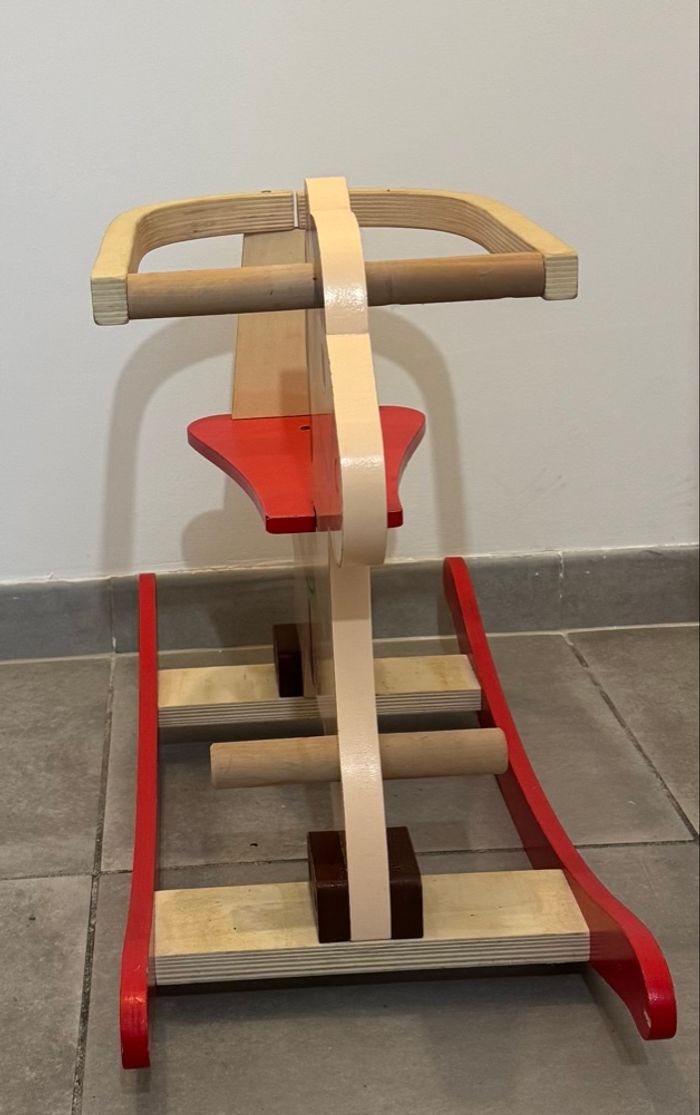 Cheval à bascule en bois - photo numéro 2