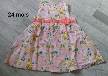 Robe florale 24 mois