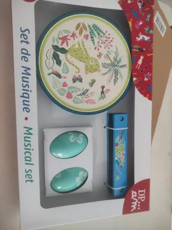 Set de musique du pareil au même neuf dans sa boîte a partir de 3 ans Cadeau mixte