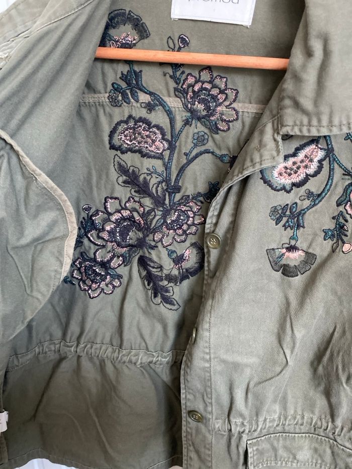 Veste kaki avec broderies T38 - photo numéro 5