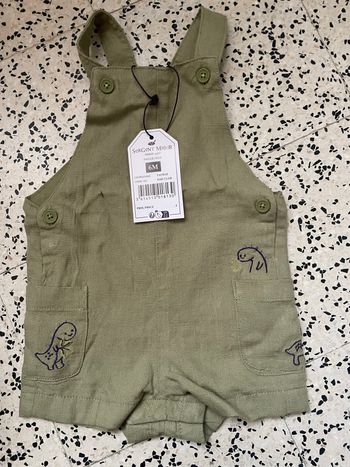 Salopette kaki clair en lin à broderies dinosaures