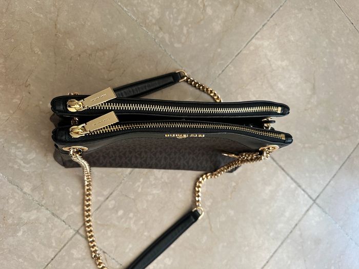 Michael Kors  - Petit sac convertible Susan porté épaule à imprimé logo - photo numéro 6