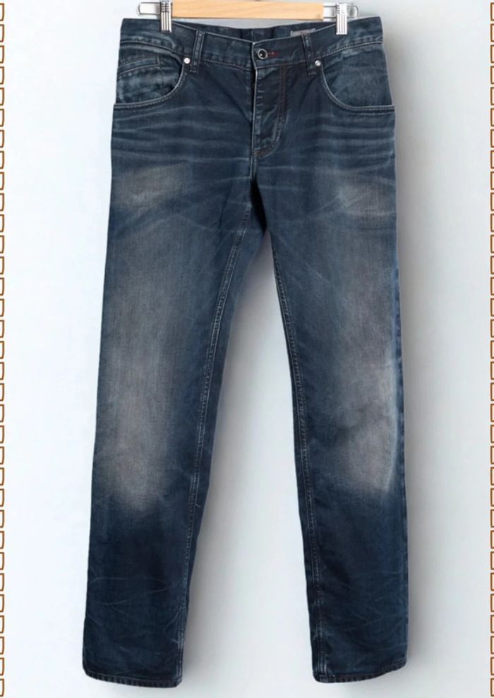 Jean bleu délavée Emporio Armani Taille 38 - photo numéro 2