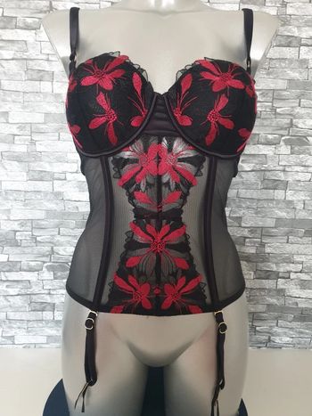 Guêpière noire et rouge sexy Taille 90/D