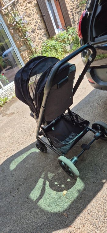 Poussette trio cosy nacelle poussette récupérer en mains propre