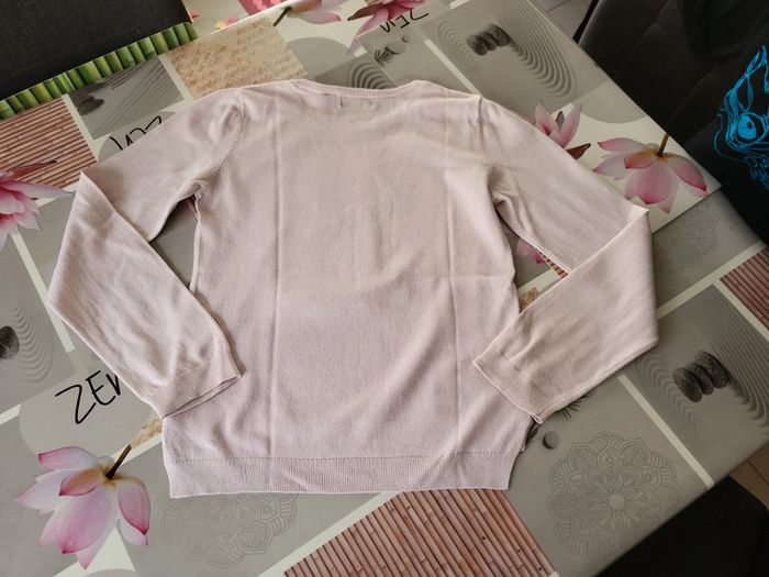 Pull Minnie 8/10 ans - photo numéro 3