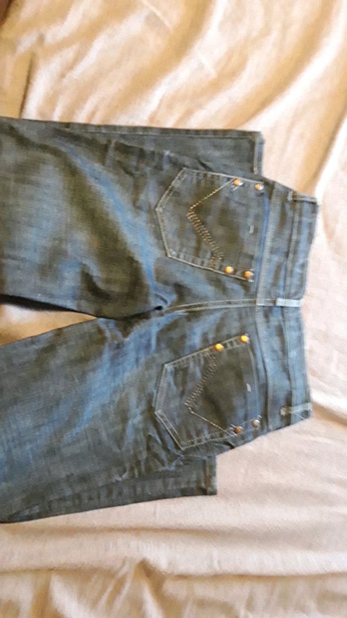 Jeans fille 8 ans - photo numéro 2