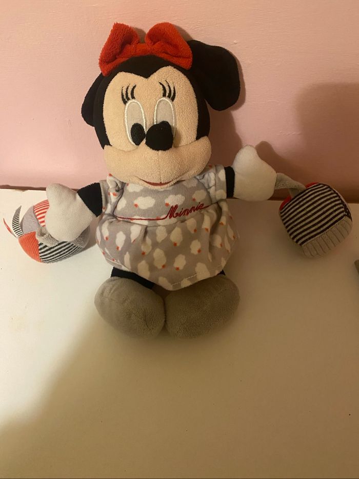 Minnie