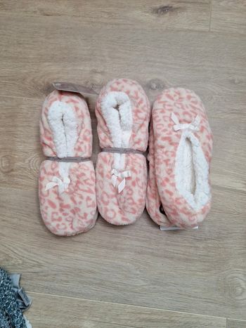 Lot de 3 paires Chaussons femme 40-42 douceur cosy cocoon antidérapantes