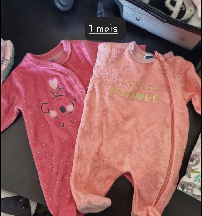 3 pyjama - photo numéro 2