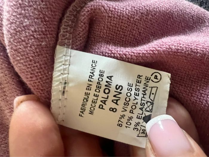 Pull fille 8 ans ne taille pas grand neuf et étiqueté - photo numéro 4