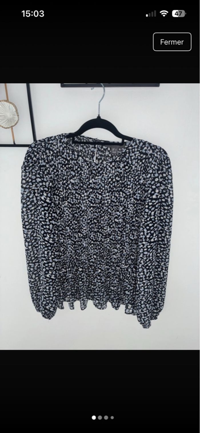Blouse neuve - photo numéro 2