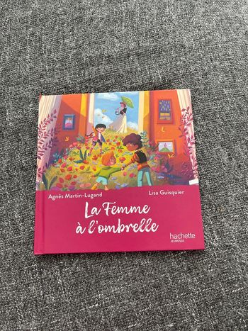 Livre Mac Donald la femme à l’ombrelle