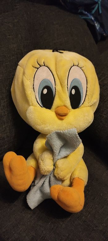 Peluche range pyjama Titi Looney Tunes