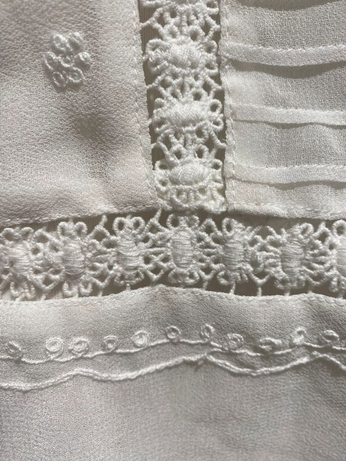 Tunique blanc cassé crème dentelles bohème, avec Top, incorporé Naf Naf taille 36 - photo numéro 8