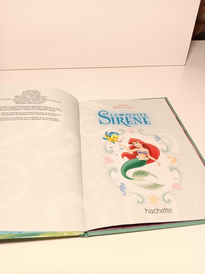Livre Disney club du livre La petite sirene - photo numéro 4