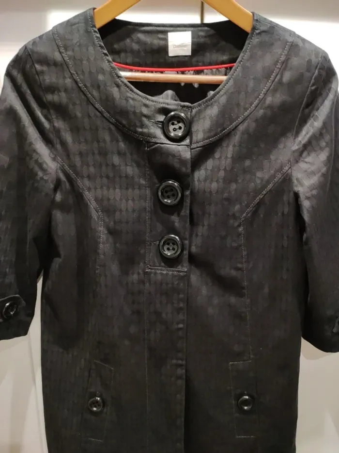 Trench noir - photo numéro 2