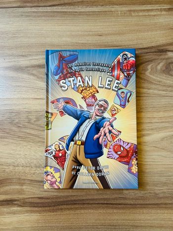 Bande Dessinée «Les mémoires incroyables de la vie fantastique de Stan Lee » Édition Talent