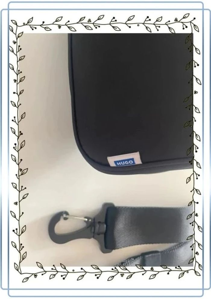 Sac à bandoulière Hugo noir, très bon état valeur 115€ 22x14cm - photo numéro 4