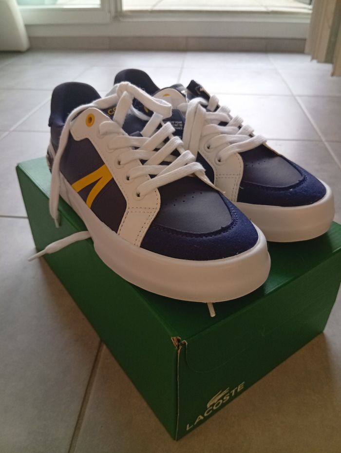 Baskets Lacoste femme L004 taille 38 - photo numéro 2
