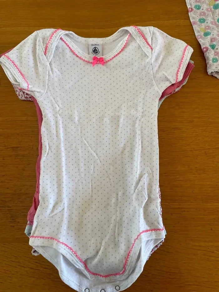 6 body manches courtes 18 mois petit bateau fille - photo numéro 5