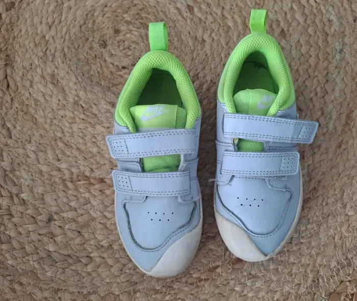 Baskets Nike pointure 27 - photo numéro 2