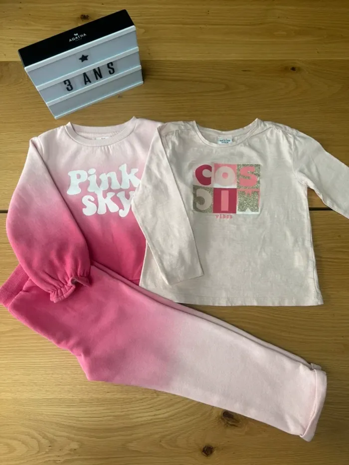 Ensemble jogging 3 pièces dégradé de rose - Taille 3 Ans