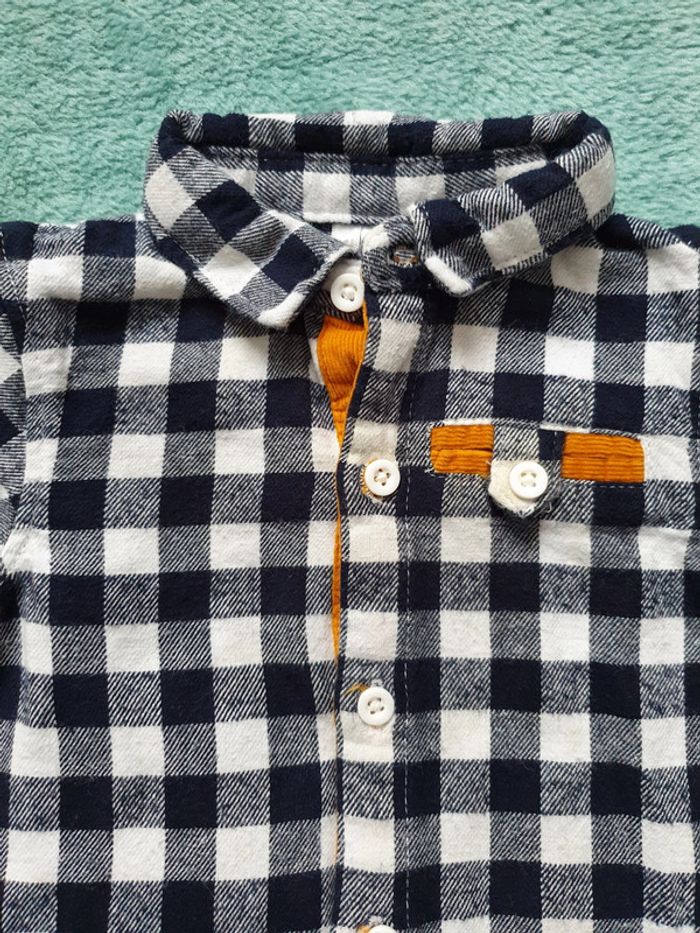 Magnifique salopette et sa chemise 6 mois - photo numéro 3