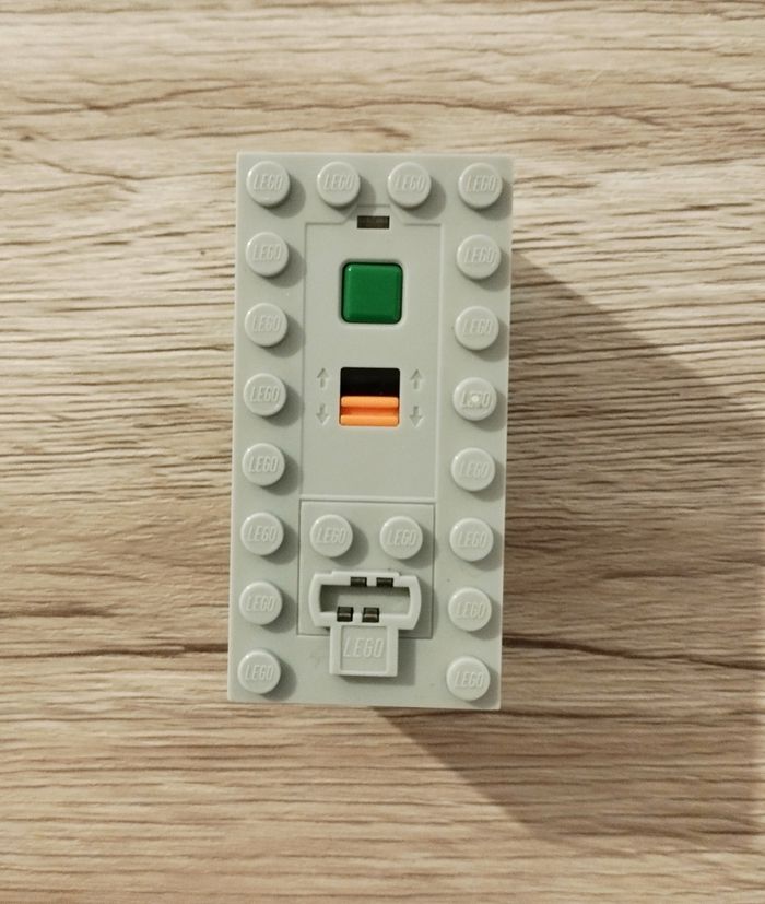 LEGO 8878 Boitier à piles rechargeables Power Functions