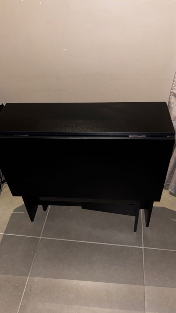 Table pliante - style moderne