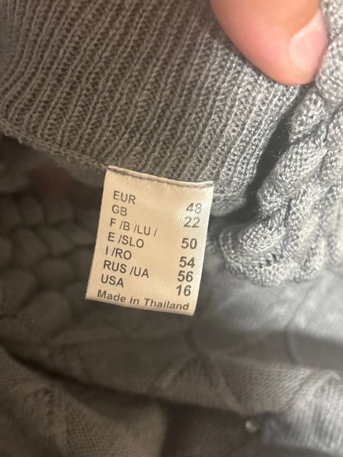 Pull à strass taille 48 - photo numéro 3