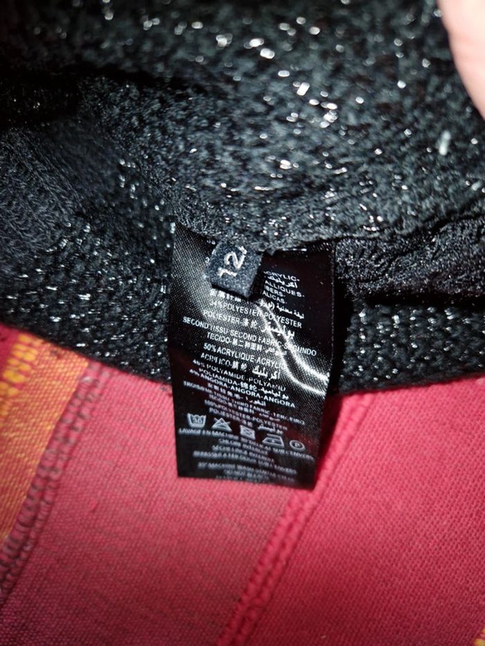 Pull ouvert dos - photo numéro 13