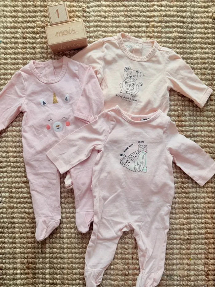 Lot pyjamas coton 1mois / 54cm