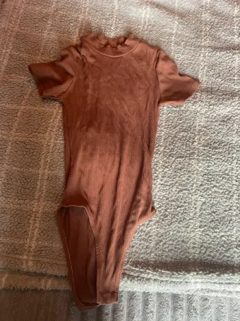 Bodies marron