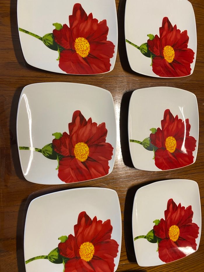 7 assiettes à desserts Coquelicots en porcelaine Vintage - photo numéro 5