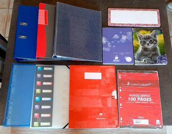 Lot fournitures scolaires