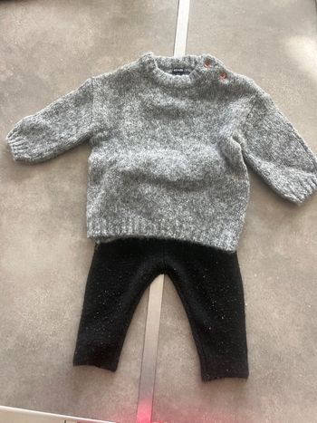 Ensemble pull et sont petit bat doux