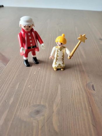 Lot 2 personnages playmobil Père Noël et fée