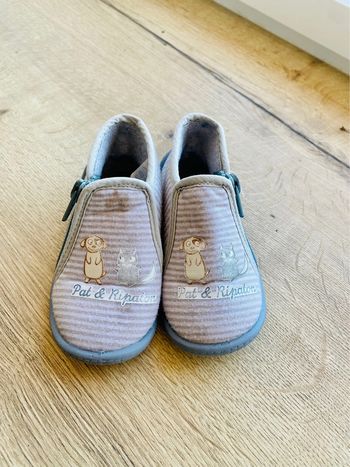 Pantoufle 22 (18 mois)
