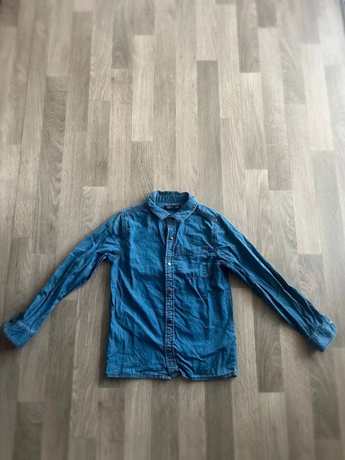 Chemise en jeans 7 / 8 ans