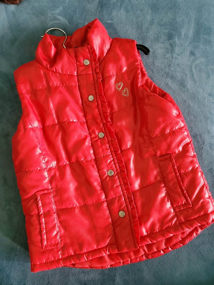 Doudoune rouge sans manches fille 6 ans - photo numéro 6