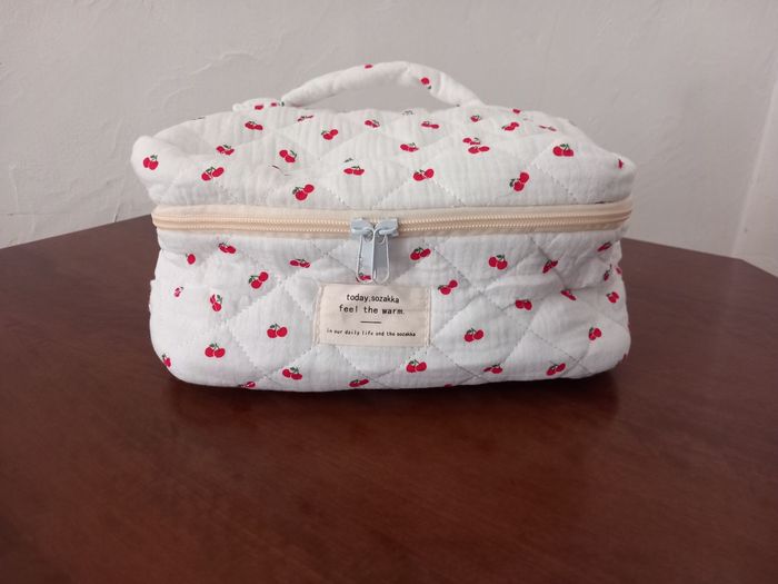 Trousse pour maquillage ou trousse de bain