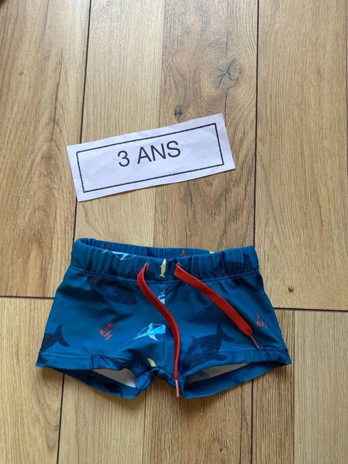 Short de bain, maillot de bain