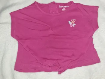 Tee-shirt manches courtes taille 6 mois