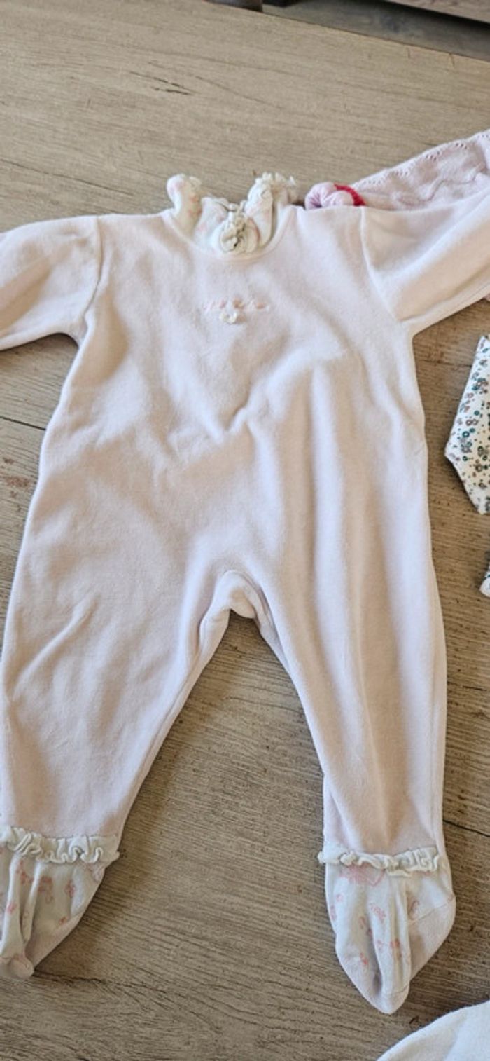 Lot de 10 vêtements d hiver, fille, taille 6 mois - photo numéro 4