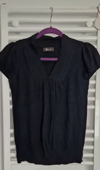 Blouse manches courtes noire