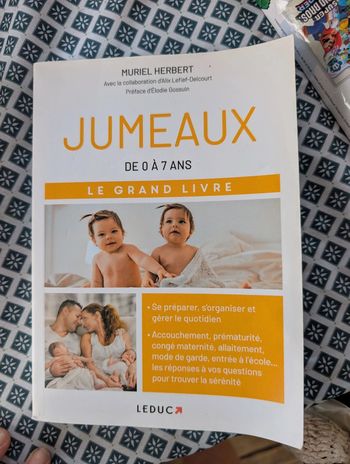Livre jumeaux de 0 à 7 ans