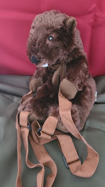 Sac à dos peluche marmotte SANDY marron 32 cm